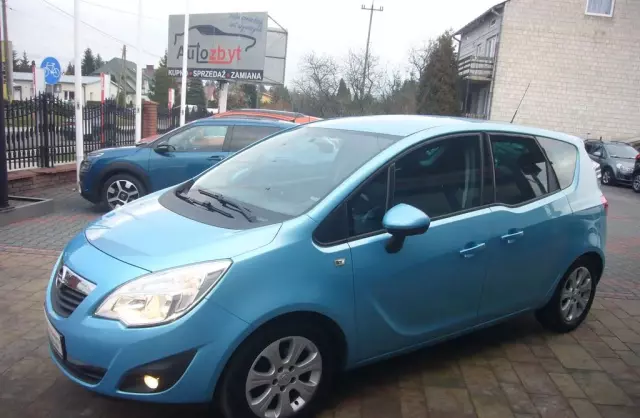 OPEL Meriva 