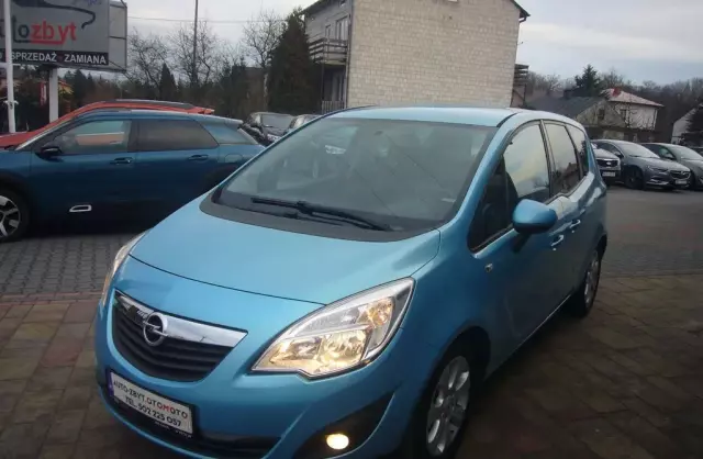 OPEL Meriva 