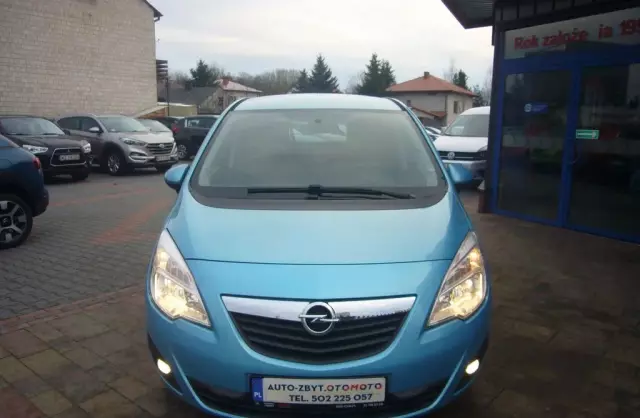 OPEL Meriva 