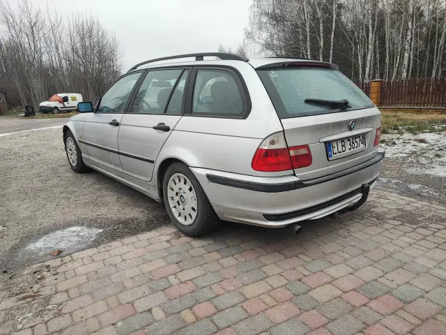 BMW Seria 3 318