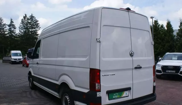 VOLKSWAGEN Crafter 
