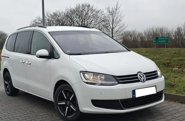 VOLKSWAGEN Sharan 