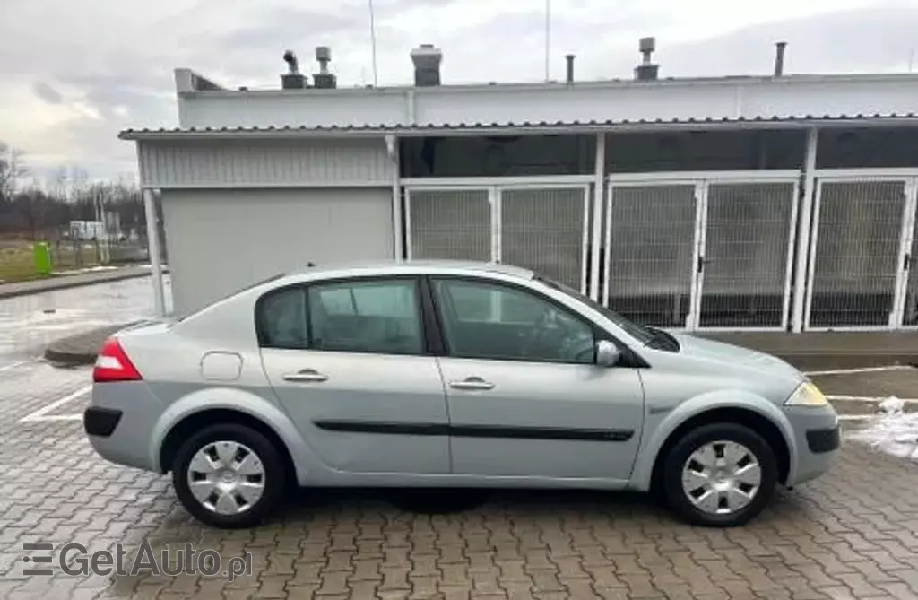 RENAULT Megane 