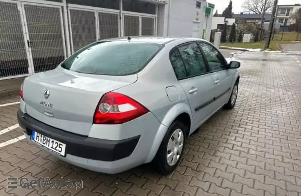RENAULT Megane 