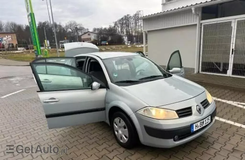 RENAULT Megane 