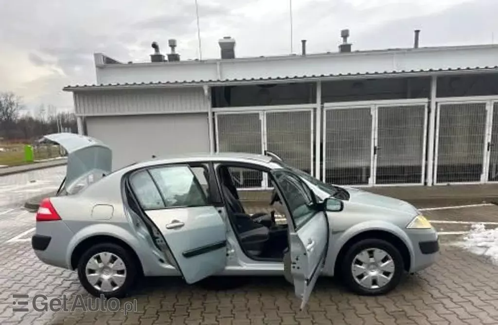RENAULT Megane 