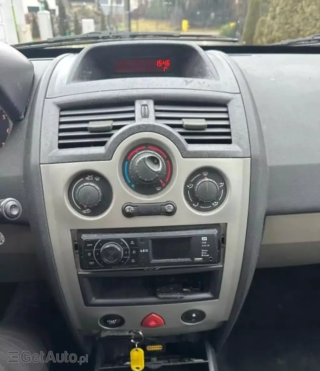 RENAULT Megane 