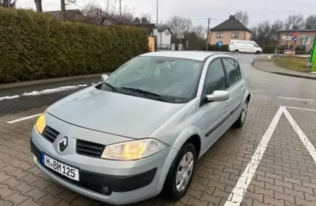 RENAULT Megane 