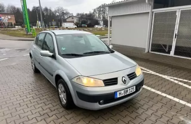 RENAULT Megane 