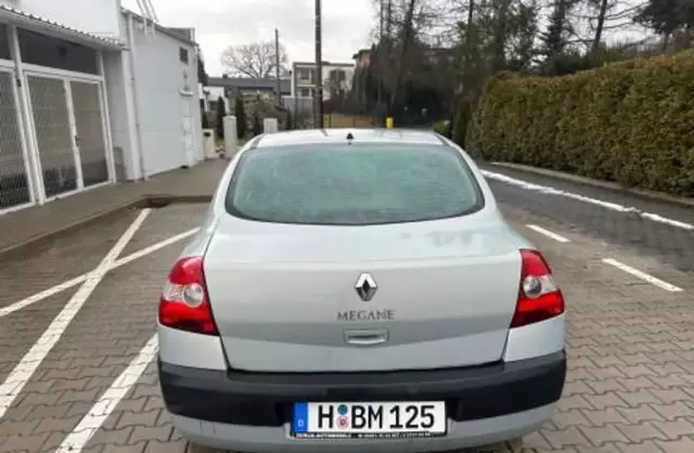RENAULT Megane 