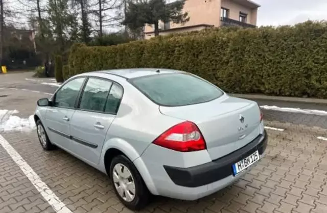 RENAULT Megane 