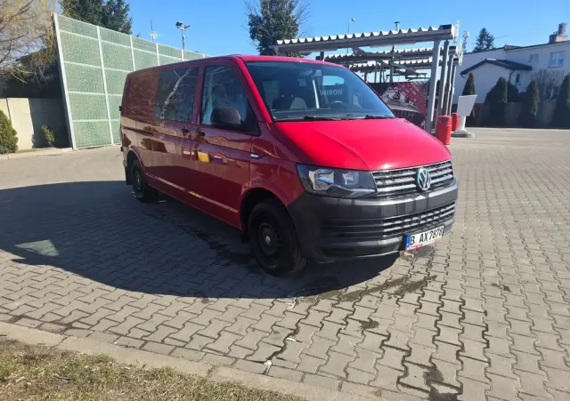 VOLKSWAGEN Transporter 