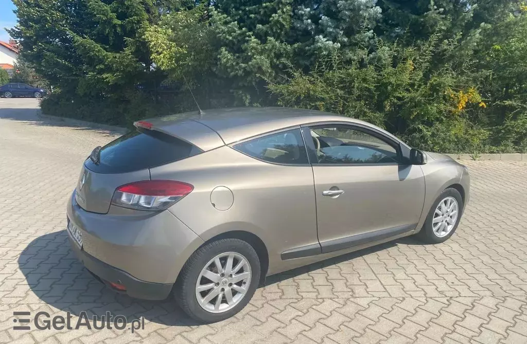 RENAULT Megane 2.0 16V (140 KM) CVT