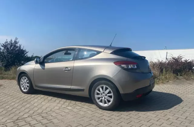 RENAULT Megane 2.0 16V (140 KM) CVT