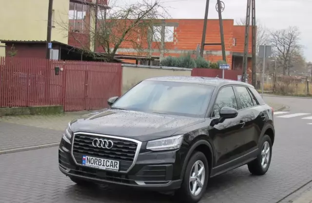 AUDI Q2 