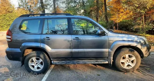 TOYOTA Land Cruiser 3.0 D Sol Navi