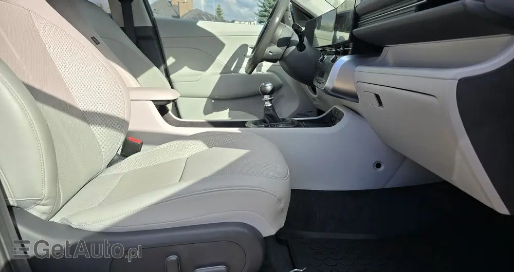 HYUNDAI Kona 1.0 T-GDI Intro