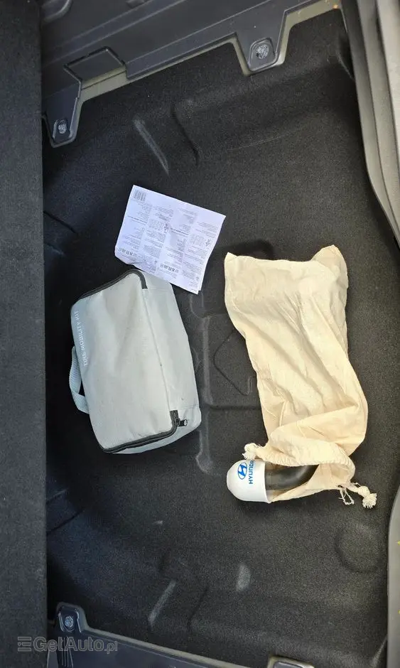 HYUNDAI Kona 1.0 T-GDI Intro