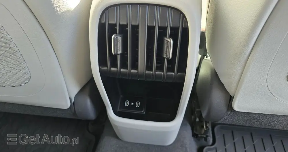 HYUNDAI Kona 1.0 T-GDI Intro