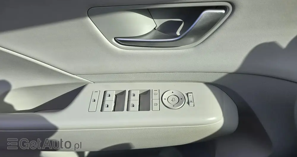 HYUNDAI Kona 1.0 T-GDI Intro