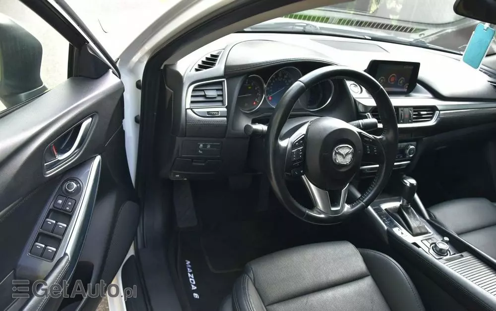 MAZDA 6 2.5 Skypassion I-ELoop
