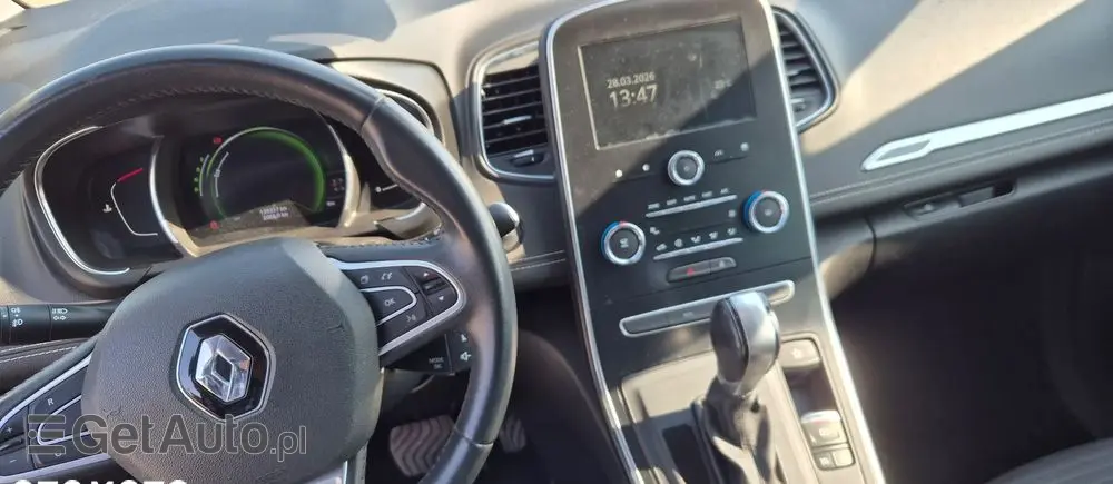 RENAULT Grand Scenic TCe 140 GPF EDC BLACK EDITION