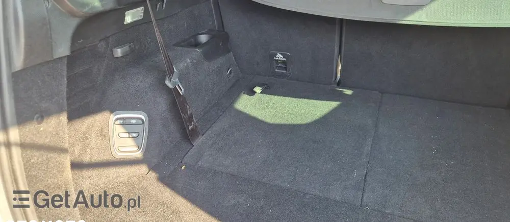 RENAULT Grand Scenic TCe 140 GPF EDC BLACK EDITION