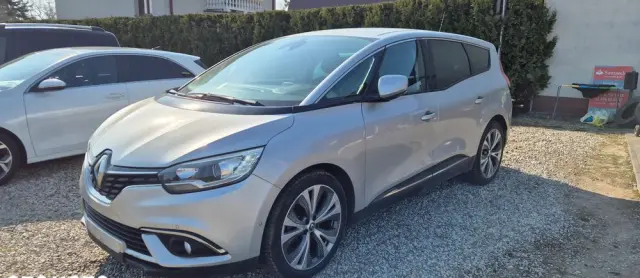 RENAULT Grand Scenic TCe 140 GPF EDC BLACK EDITION