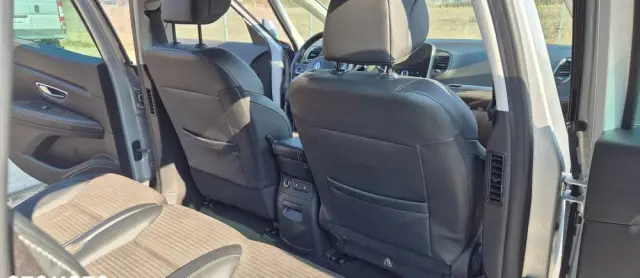 RENAULT Grand Scenic TCe 140 GPF EDC BLACK EDITION