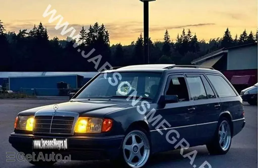 MERCEDES-BENZ W 124 