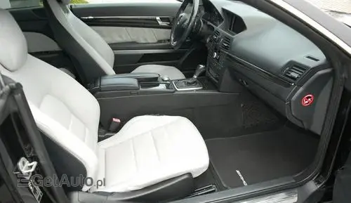 MERCEDES-BENZ Klasa E 