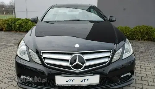 MERCEDES-BENZ Klasa E 