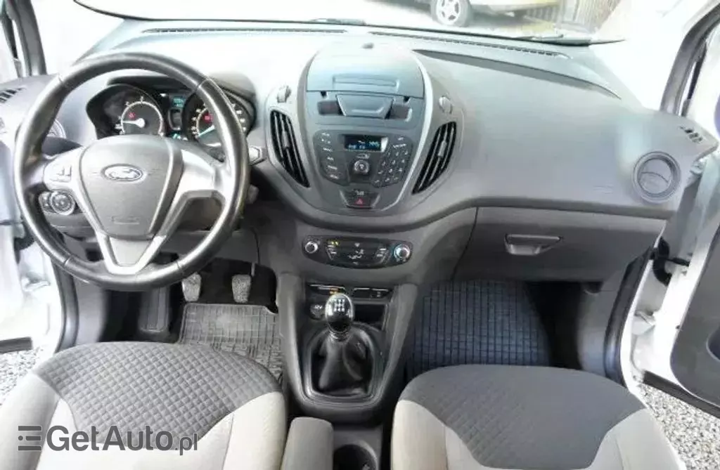 FORD Transit Courier 