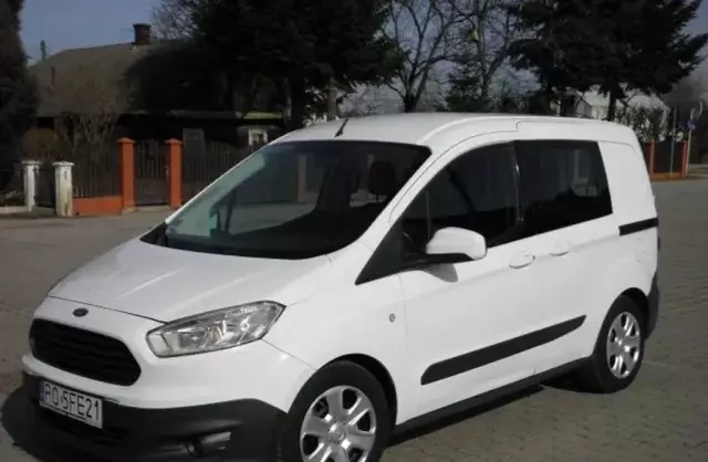 FORD Transit Courier 