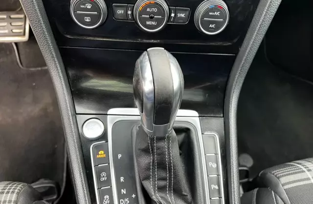 VOLKSWAGEN Golf GTD 2.0 TDI (184 KM) DSG