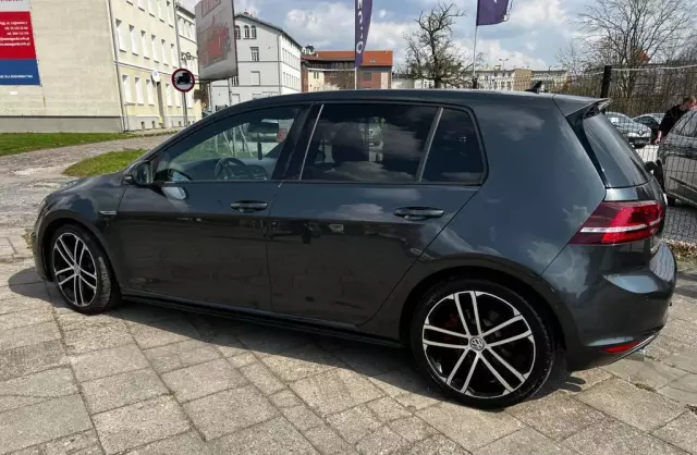 VOLKSWAGEN Golf GTD 2.0 TDI (184 KM) DSG