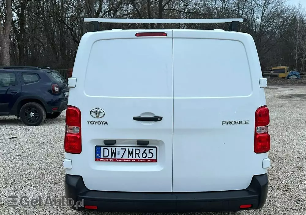 TOYOTA Proace Long Active 2.0 CRD 
