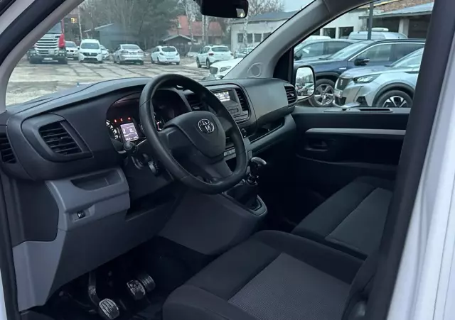 TOYOTA Proace Long Active 2.0 CRD 