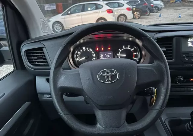TOYOTA Proace Long Active 2.0 CRD 