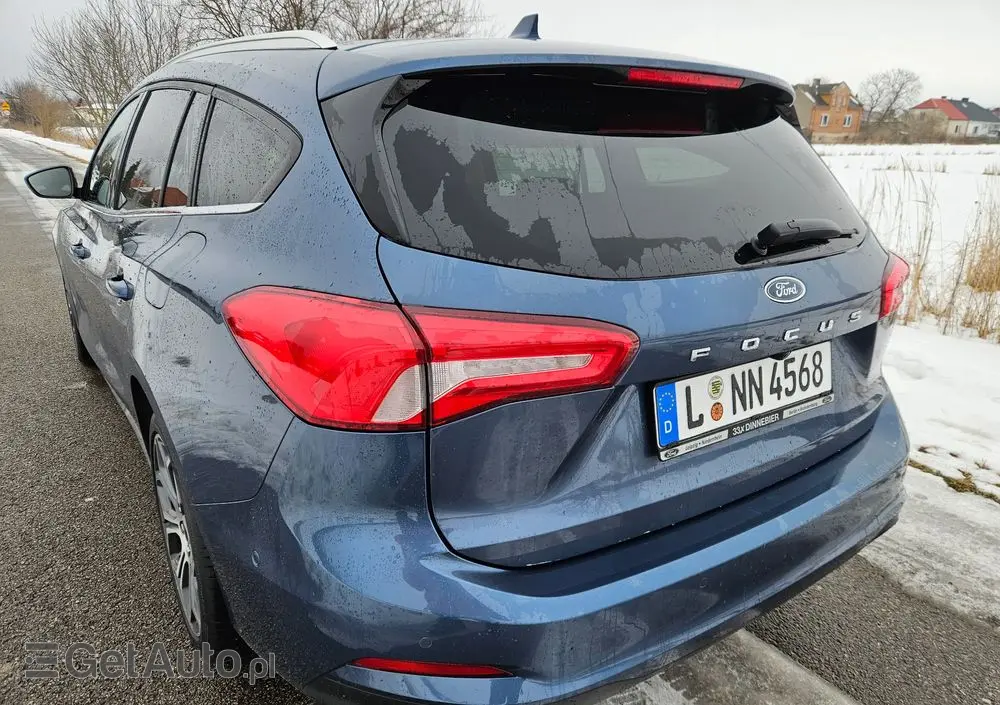 FORD Focus SW Ver-2-0-ecoblue-start--stopp--system-titanium-x