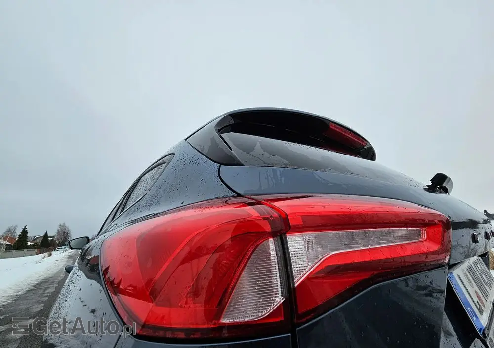 FORD Focus SW Ver-2-0-ecoblue-start--stopp--system-titanium-x