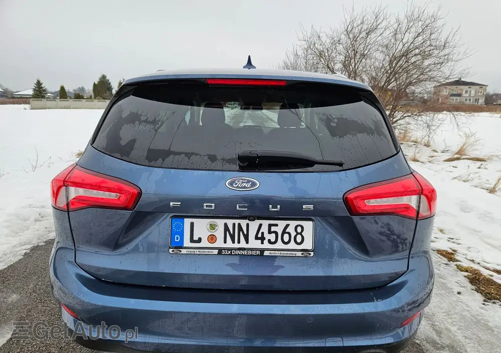 FORD Focus SW Ver-2-0-ecoblue-start--stopp--system-titanium-x