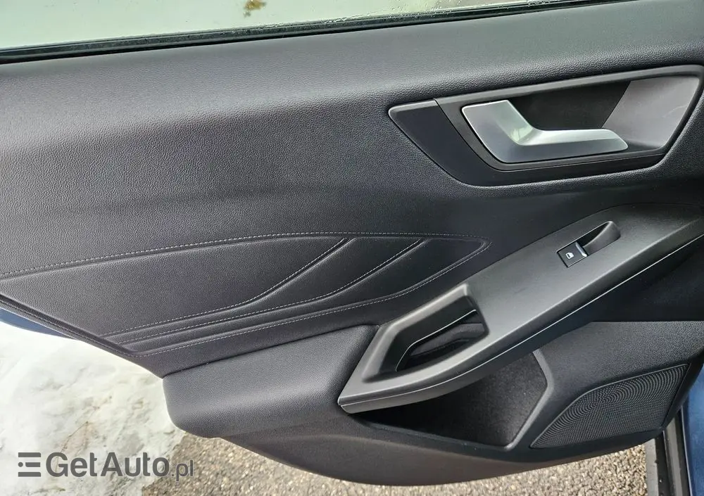 FORD Focus SW Ver-2-0-ecoblue-start--stopp--system-titanium-x