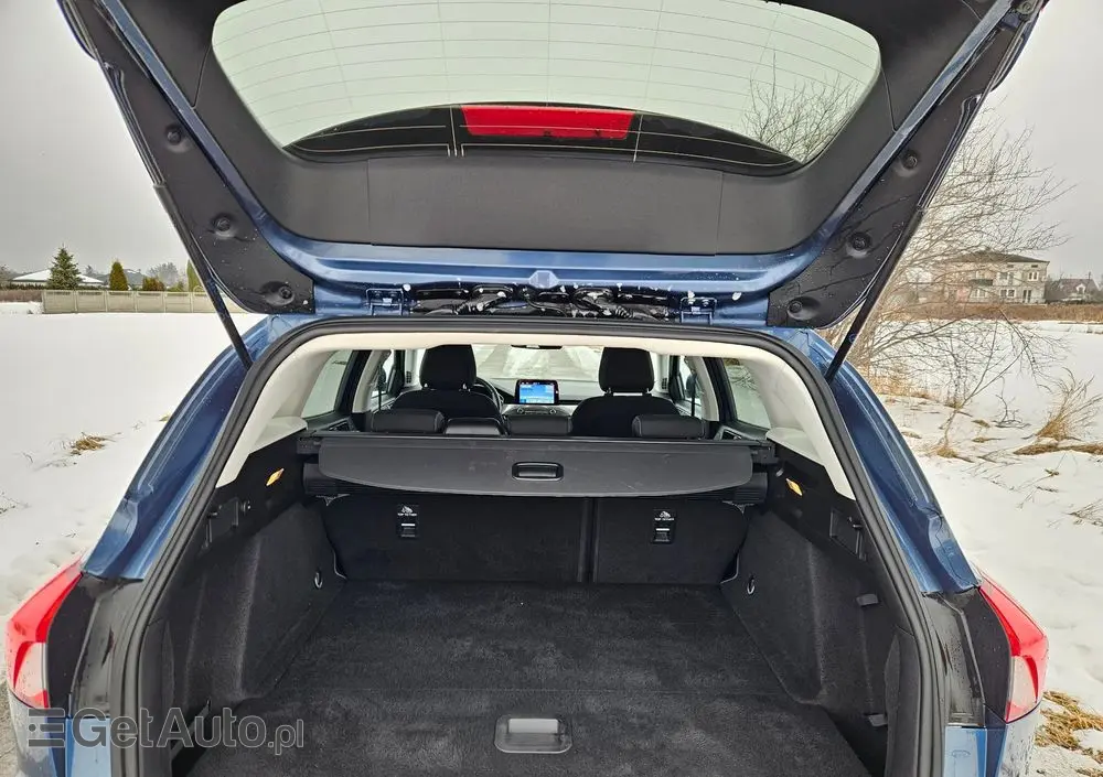 FORD Focus SW Ver-2-0-ecoblue-start--stopp--system-titanium-x