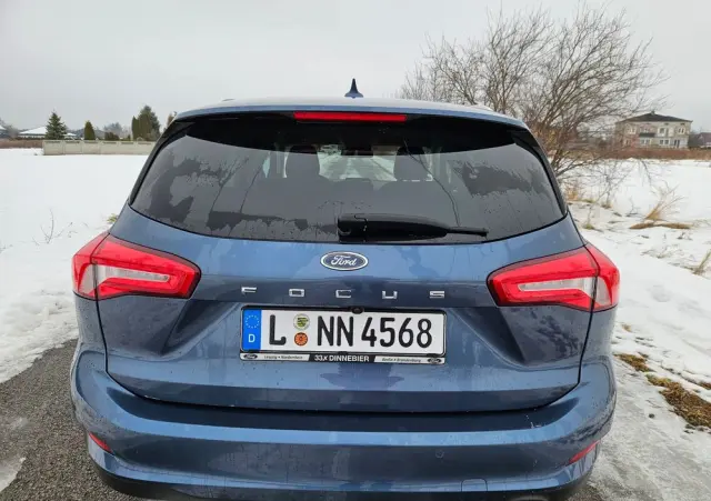 FORD Focus SW Ver-2-0-ecoblue-start--stopp--system-titanium-x