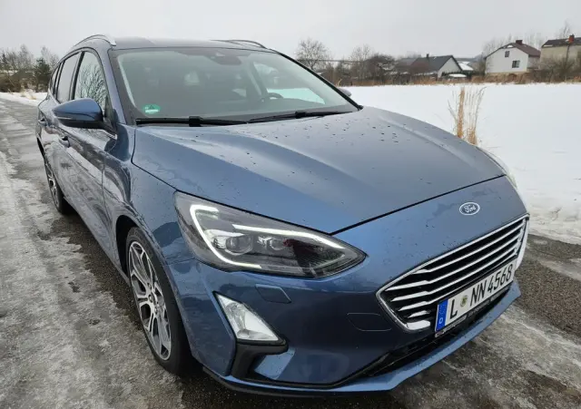 FORD Focus SW Ver-2-0-ecoblue-start--stopp--system-titanium-x