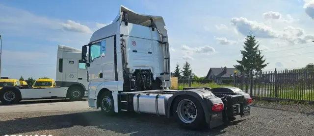 MAN TGX 18.470 XLX / LOW DECK / RETARDER / KSENON 