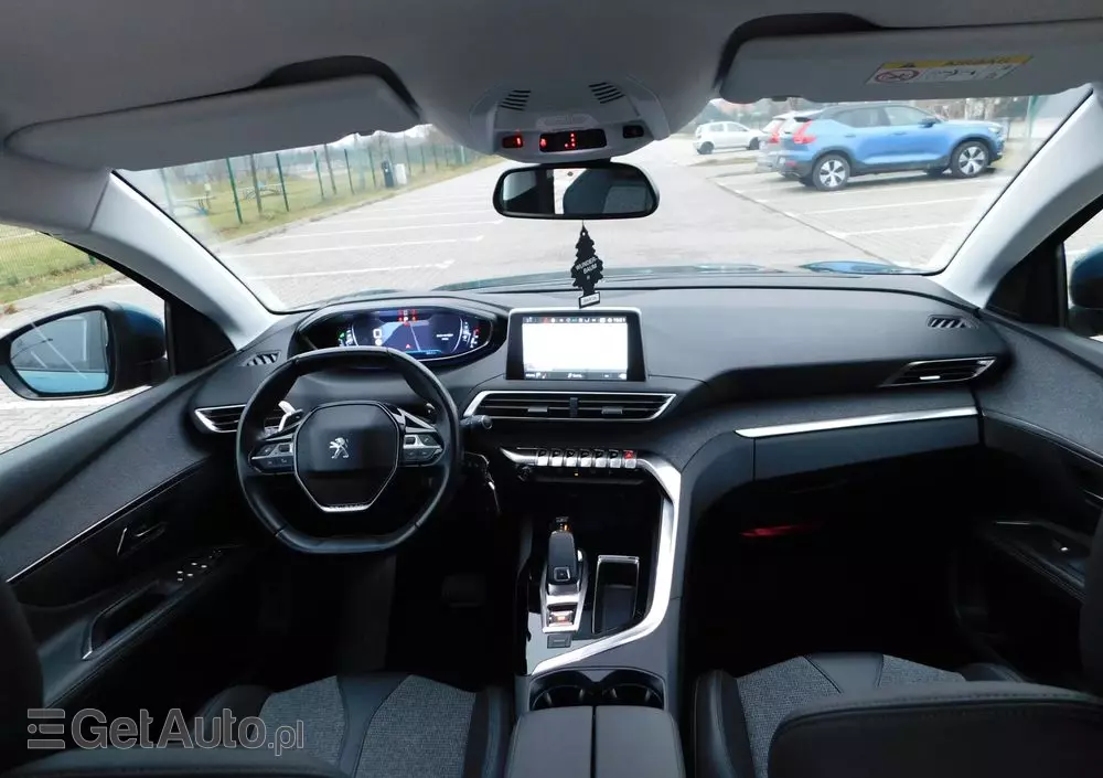 PEUGEOT 5008 1.2 PureTech Allure S&S EAT8