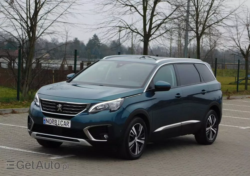 PEUGEOT 5008 1.2 PureTech Allure S&S EAT8