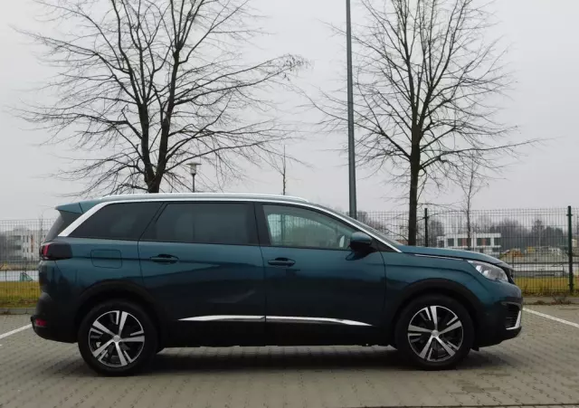 PEUGEOT 5008 1.2 PureTech Allure S&S EAT8